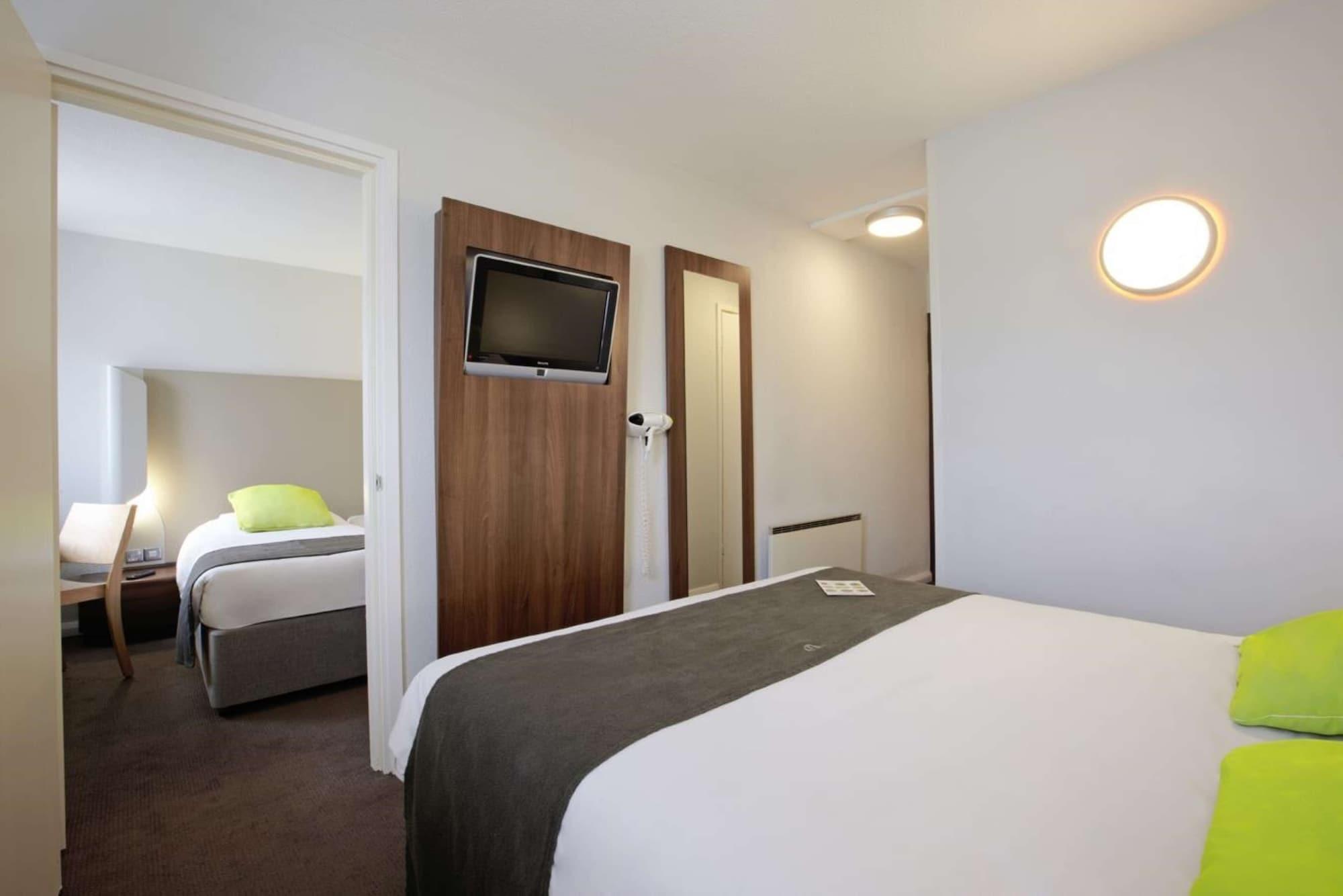 Campanile Swindon Hotel Exterior photo